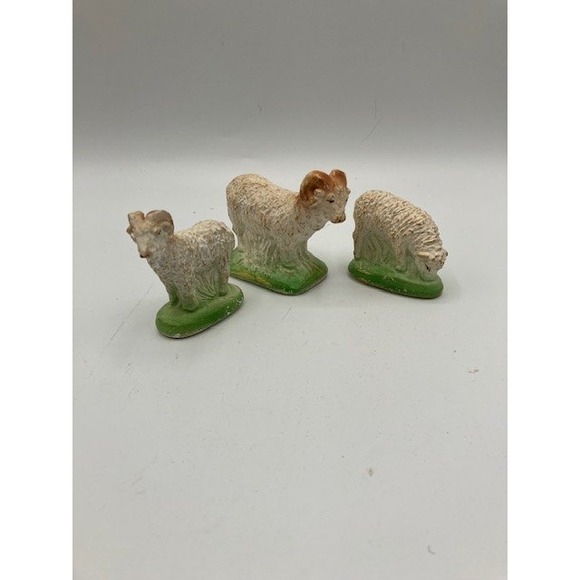Vintage Chalkware Sheep Figurines Set of 3 Farmhouse Decor Animal‎ Collectibles - Picture 1 of 5